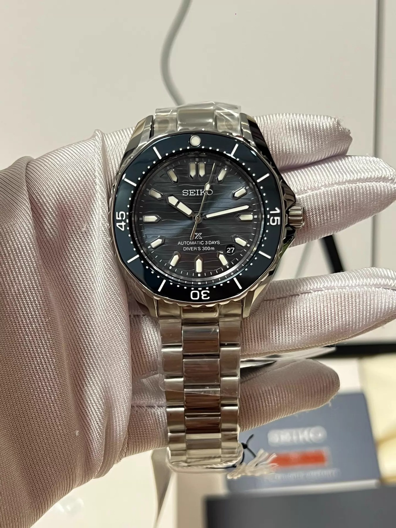 Vista frontal da unidade — Seiko Prospex SPB483J1
