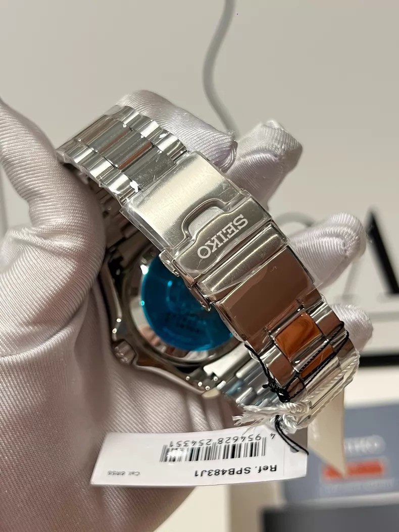 Fecho e pulseira — Seiko Prospex SPB483J1
